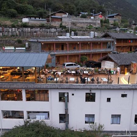 Tiger Leaping Gorge Tea Horse Gasthaus Shangri-La Extérieur photo