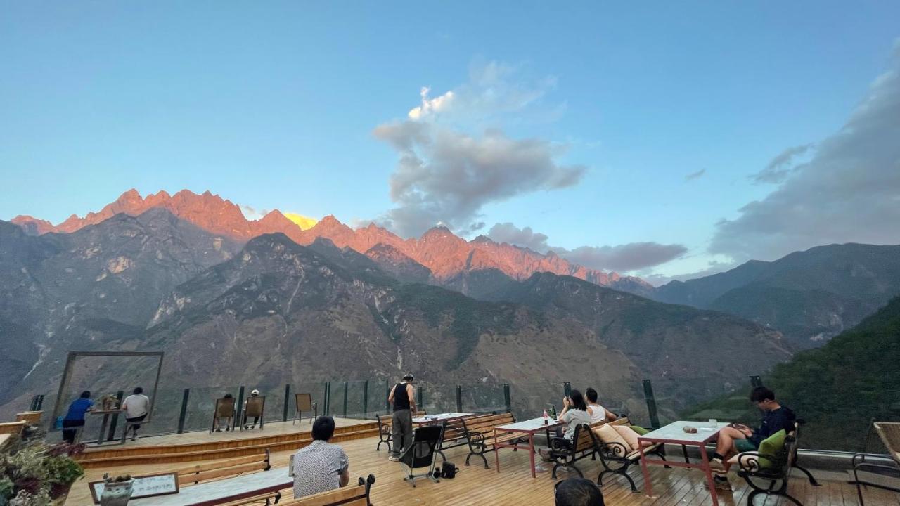 Tiger Leaping Gorge Tea Horse Gasthaus Shangri-La Extérieur photo