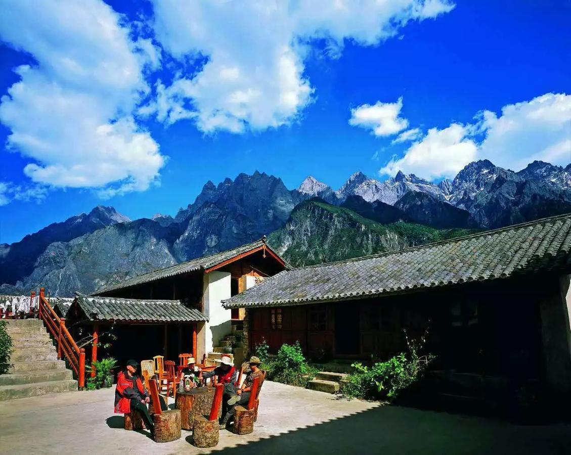 Tiger Leaping Gorge Tea Horse Gasthaus Shangri-La Extérieur photo