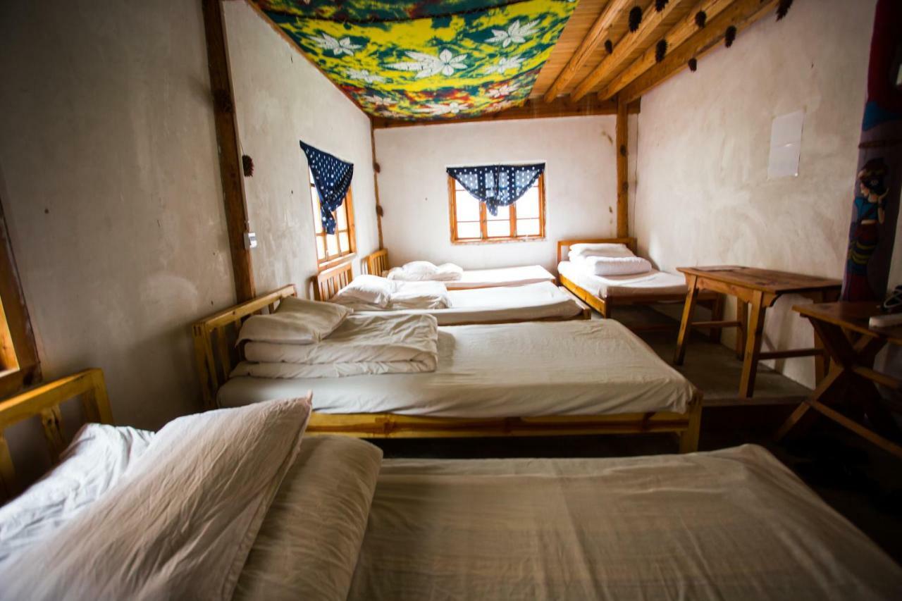 Tiger Leaping Gorge Tea Horse Gasthaus Shangri-La Extérieur photo